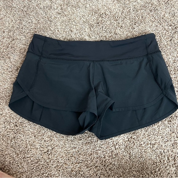 Lululemon speed short 2.5 inseam - Picture 1 of 5